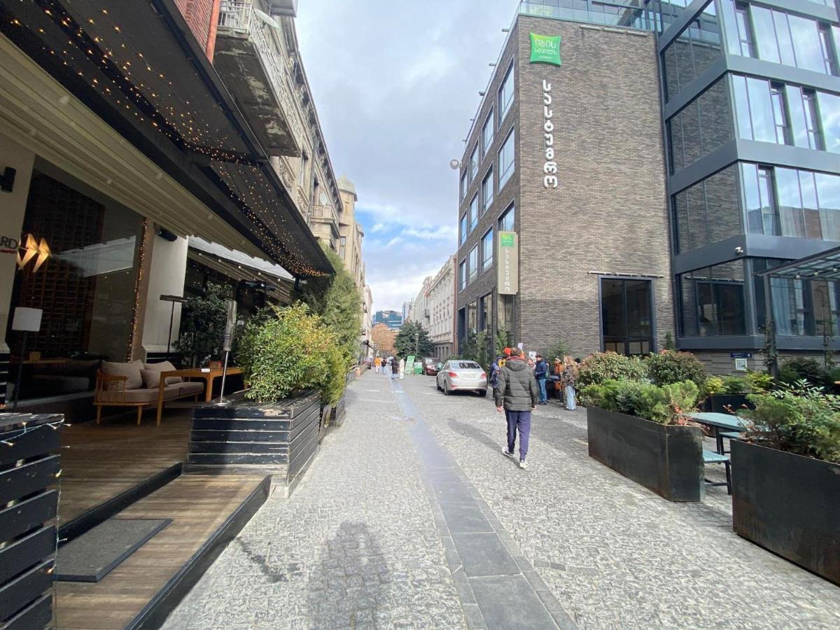 Freedom Square Apartment Tiflis Dış mekan fotoğraf