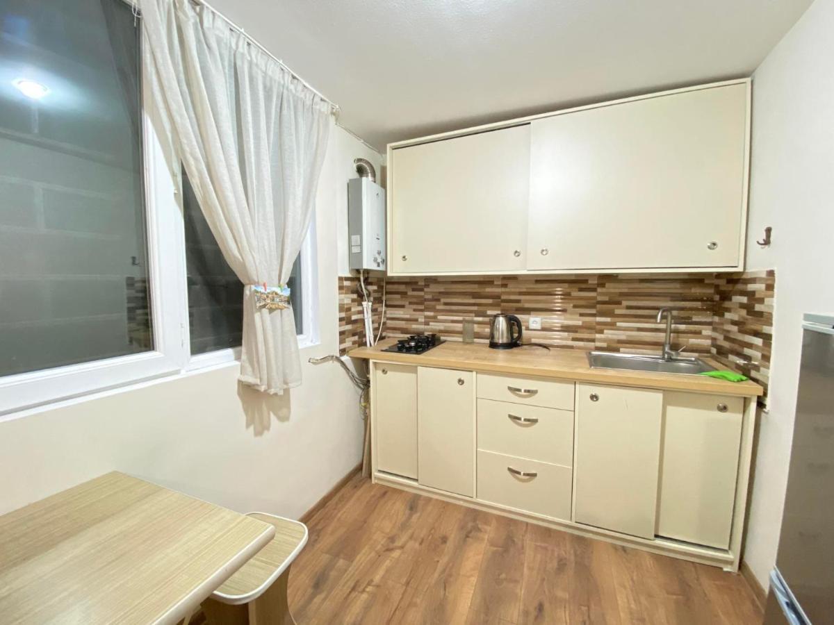 Freedom Square Apartment Tiflis Dış mekan fotoğraf