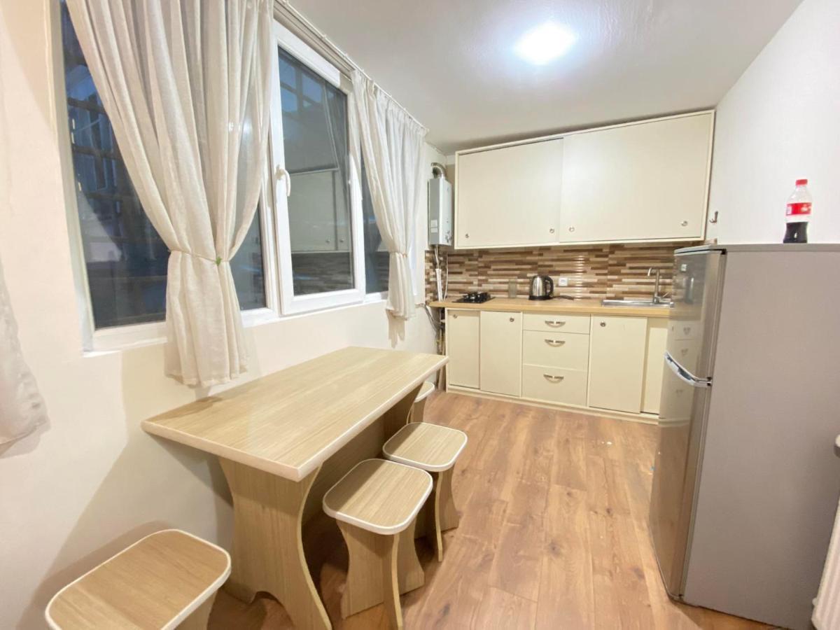 Freedom Square Apartment Tiflis Dış mekan fotoğraf